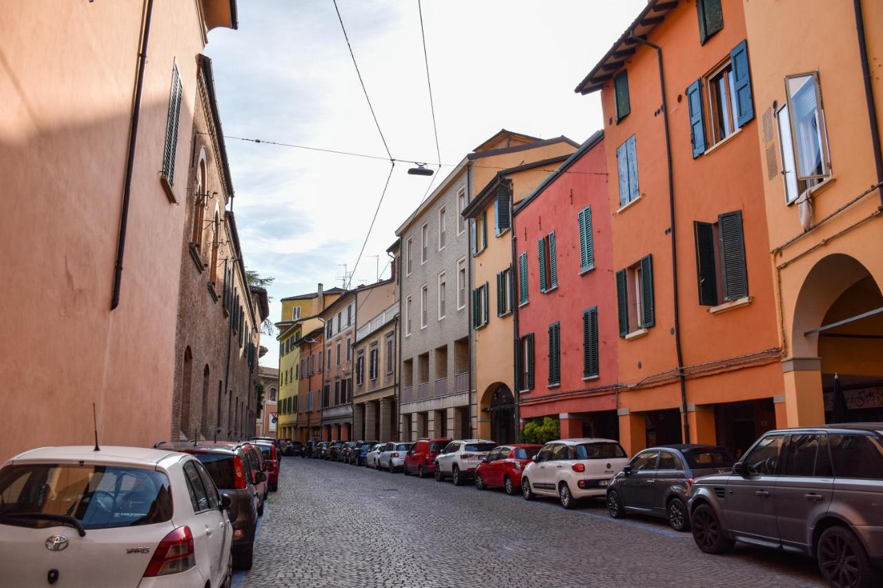 Collegio Di Spagna 13 Bologna Luaran gambar